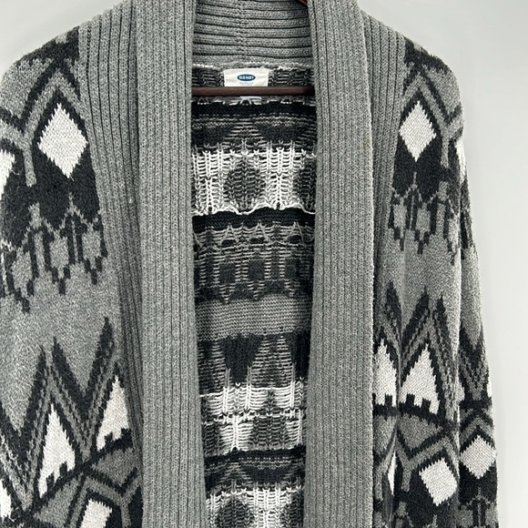 Old Navy Aztec Print, Open Front Cardigan, size Small, Gray - Picture 3 of 5